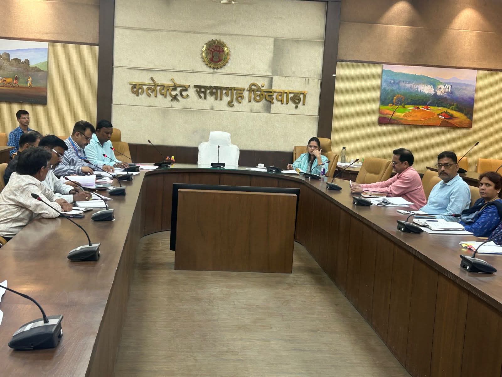 रीजनल इंडस्ट्री स्किल एंड एम्प्लॉयमेंट कॉनक्लेव का आयोजन 27 जून को  कॉनक्लेव की तैयारियों को लेकर बैठक आयोजित