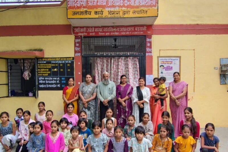 रचनात्मकता और प्रेरणा से भरपूर समर कैंप का भव्य समापन बड़वानी 24 जून 2025/जनजातीय कार्य विभाग