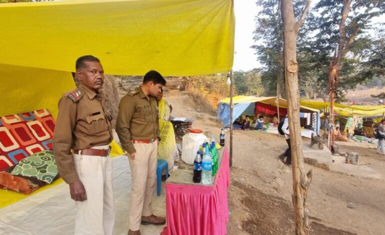 संयुक्त आबकारी दल द्वारा भूराभगत मेला सांगाखेड़ा क्षेत्र में अवैध मदिरा विक्रेताओं पर की गई कार्यवाही