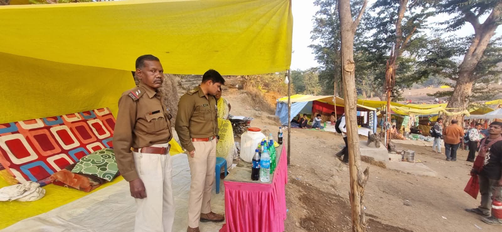 संयुक्त आबकारी दल द्वारा भूराभगत मेला सांगाखेड़ा क्षेत्र में अवैध मदिरा विक्रेताओं पर की गई कार्यवाही