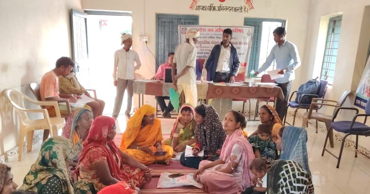 ग्राम चाखला में सेवा ही संकल्प शिविर का आयोजन