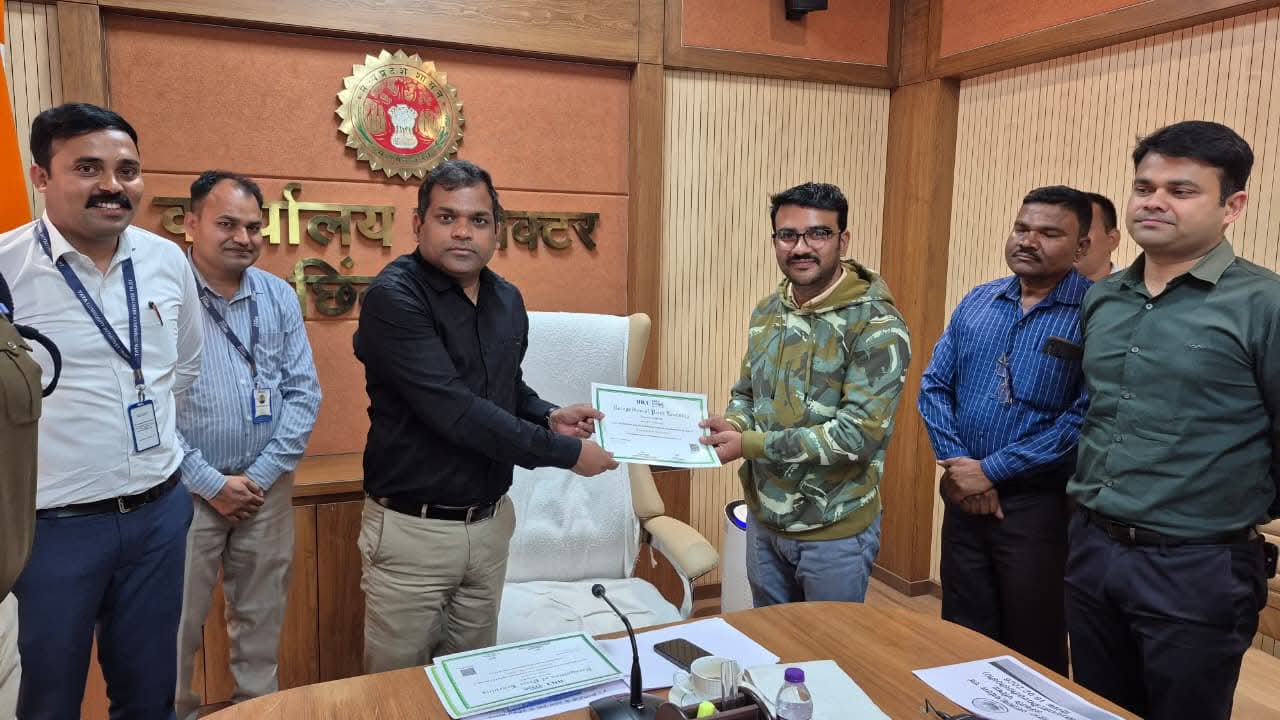 कलेक्टर की अध्यक्षता में जिला पुरातत्व, पर्यटन एवं संस्कृति परिषद की बैठक संपन्न