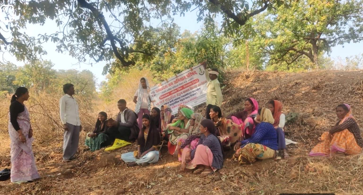 विकासखंड तामिया के ग्रामों में शासकीय योजनाओं का किया गया प्रचार-प्रसार