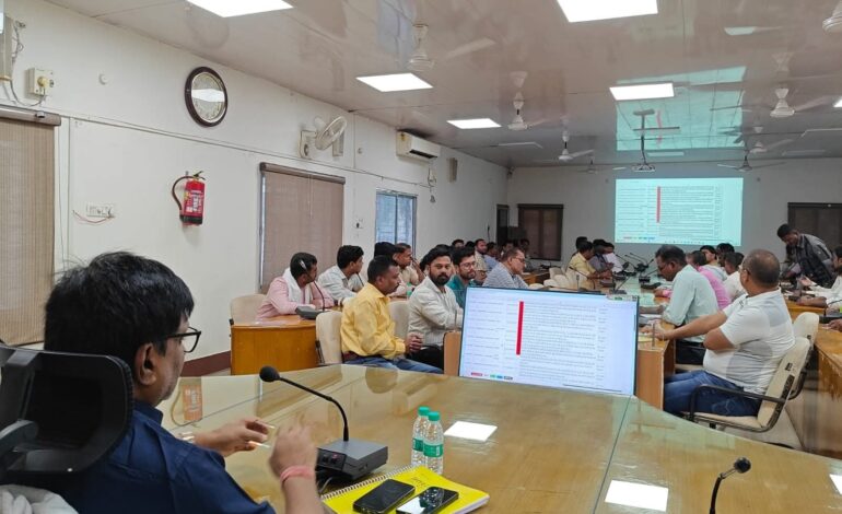 स्वच्छ भारत मिशन 2025-26 की तैयारियों को लेकर नगर निगम छिंदवाड़ा में समीक्षा बैठक आयोजित